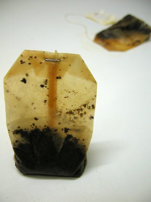 Using tea bags and coffee as compost